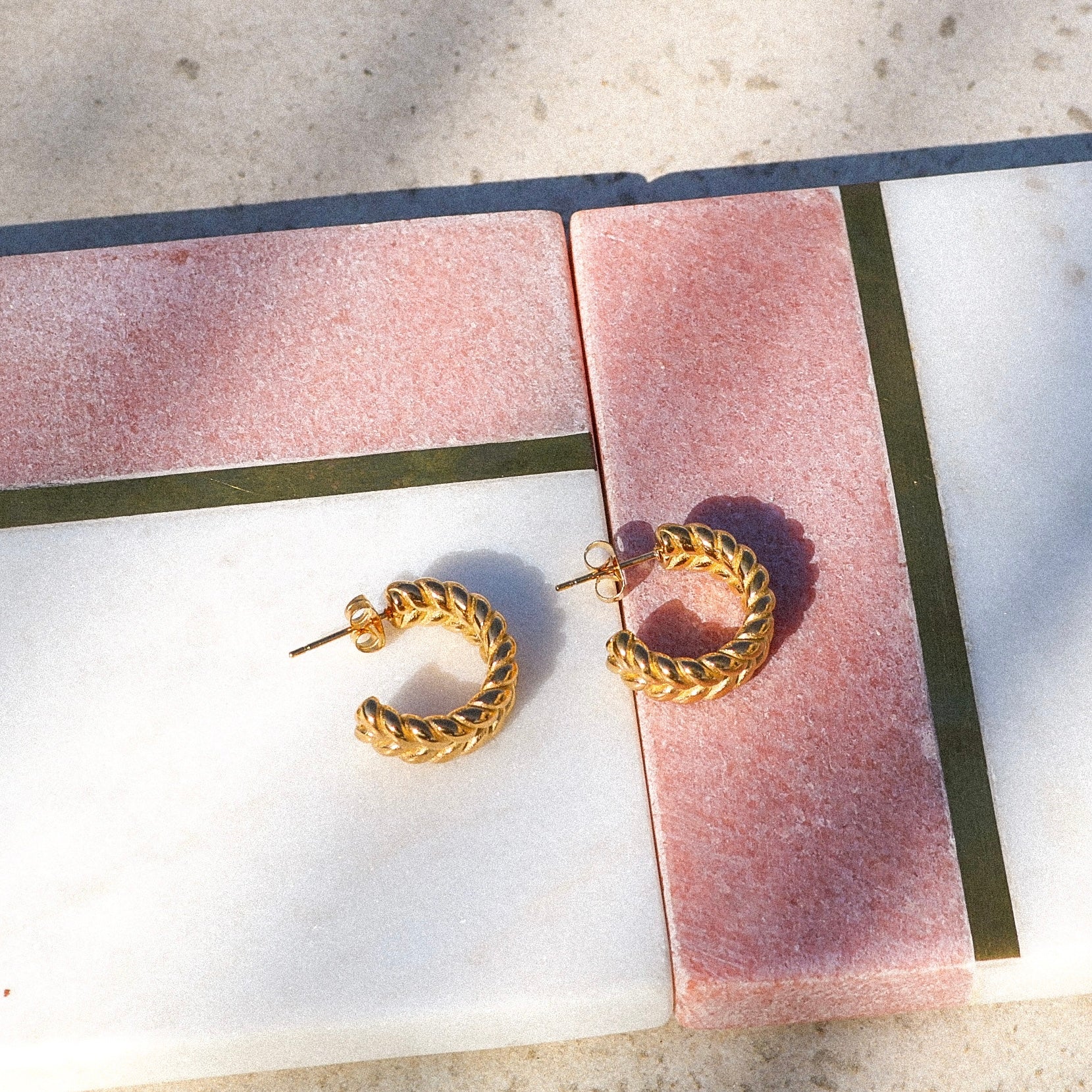 Weave Hoops